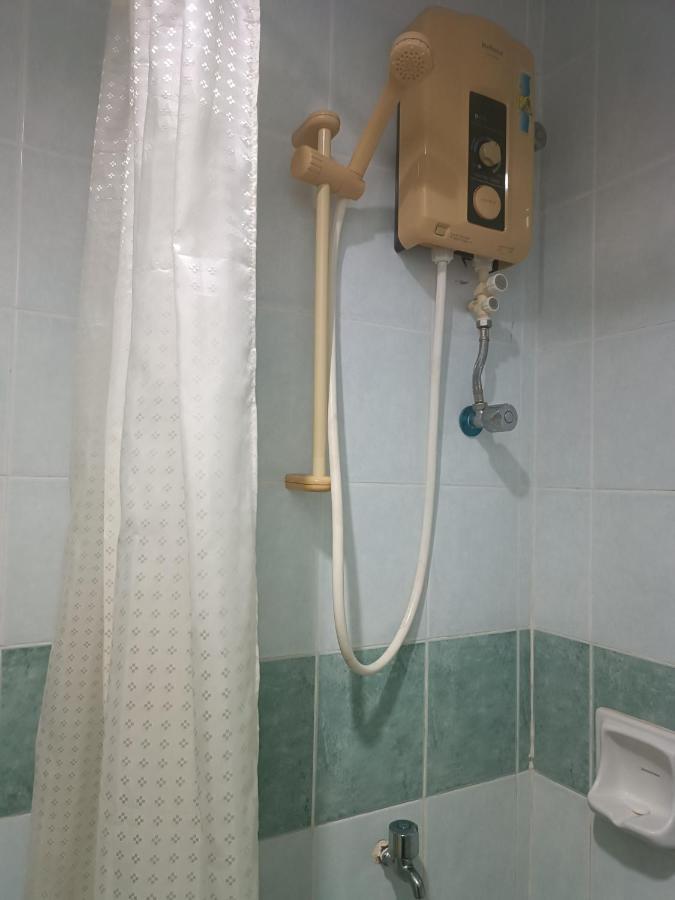 Sofea Inn Bukit Merah - Laketown A6153 Kampong Selemat المظهر الخارجي الصورة